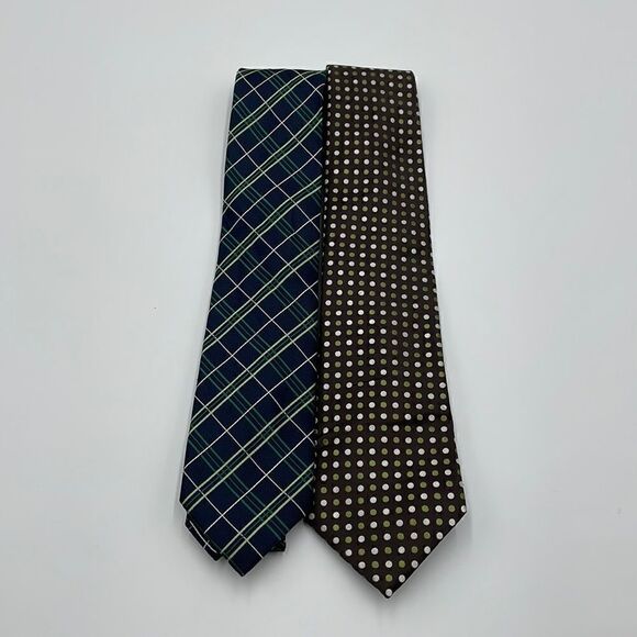 Bundle of two green Croft and barrow ties - Picture 1 of 7